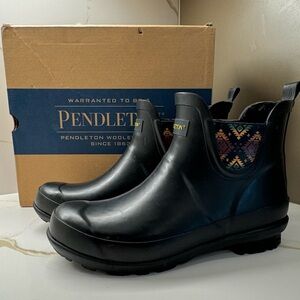 Pendleton Women’s Sierra Sunset Chelsea Patterned Rainboots